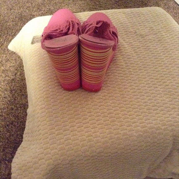 Wedge Sandals - Picture 4 of 7